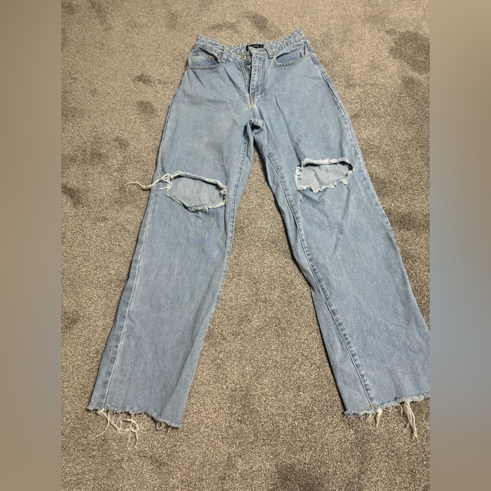 Pretty Little Things - Distressed Jeans